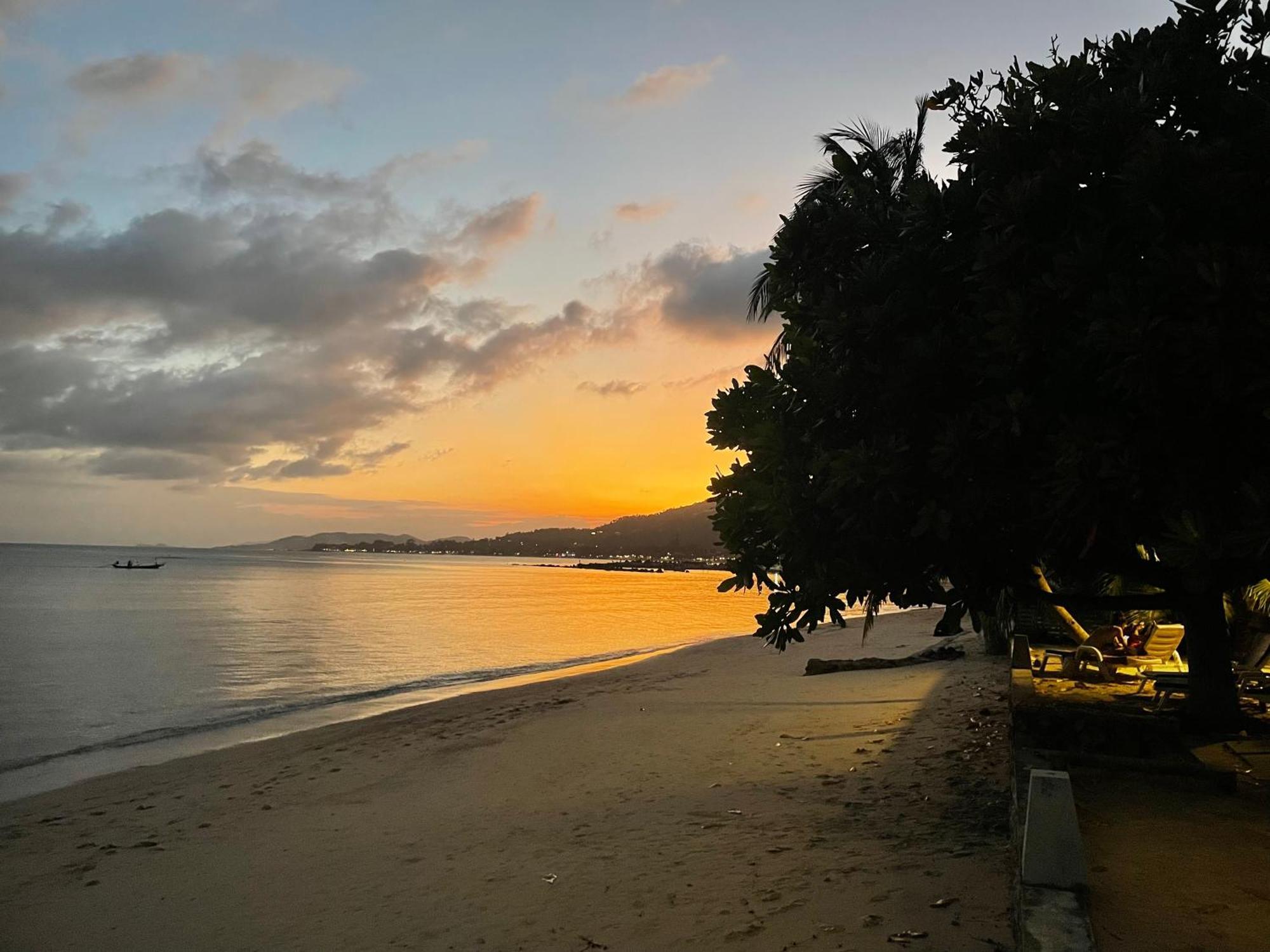แกรนด์ มานิตา บีช รีสอร์ท Lamai Beach  ภายนอก รูปภาพ